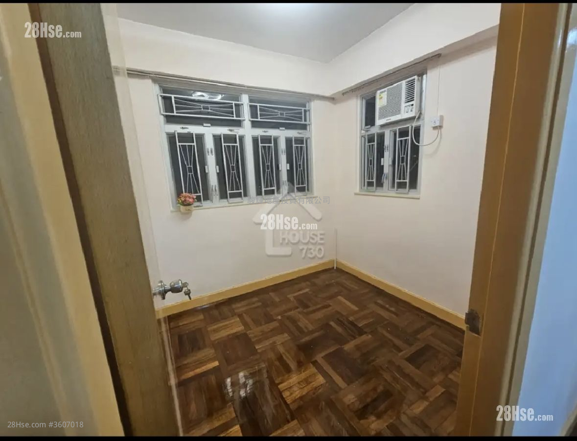 耀昌大廈 租盤 3 房 , 2 浴室 560 平方呎 耀昌大廈 租盤 3 房 , 2 浴室 560 平方呎