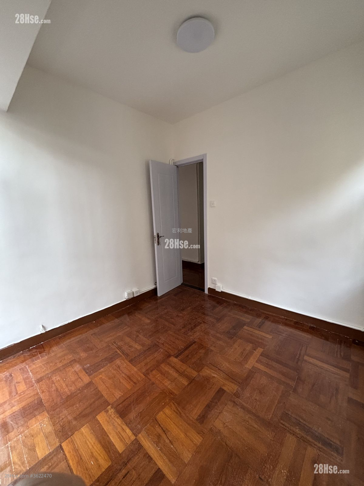 麗英大廈 租盤 443 平方呎 麗英大廈 租盤 443 平方呎