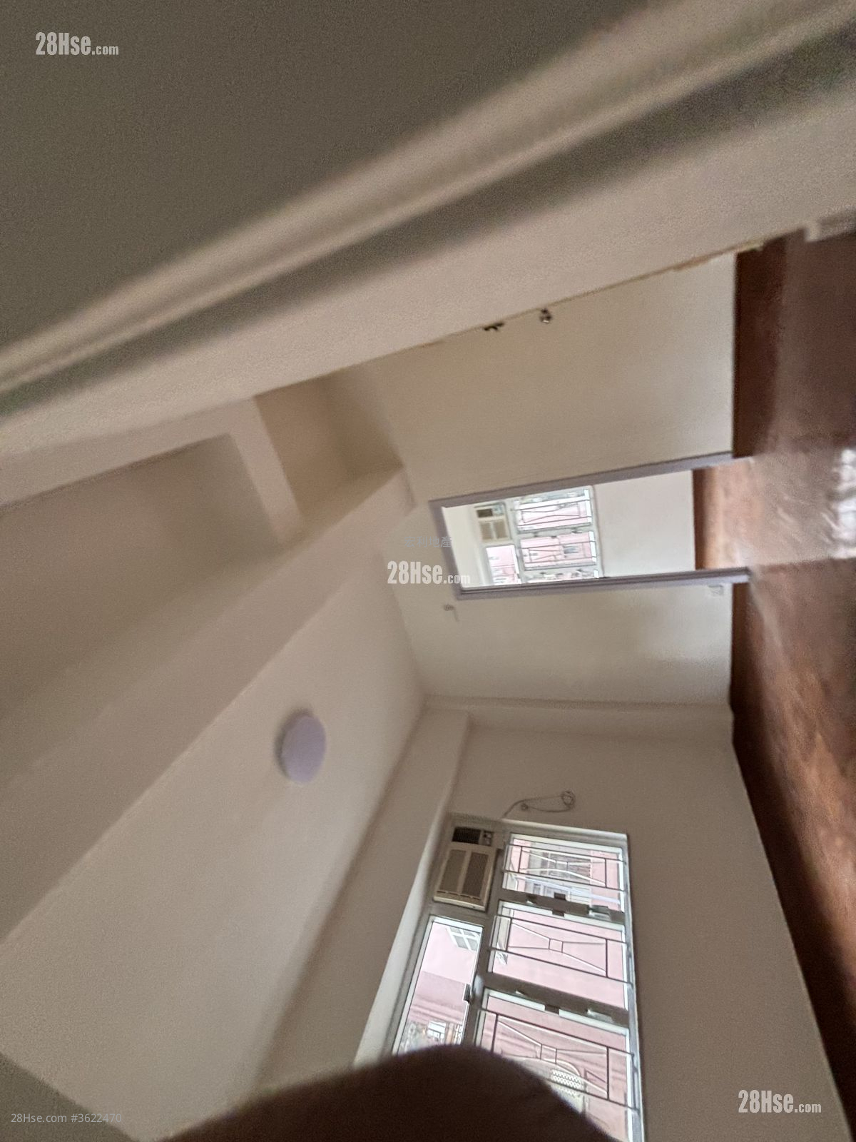 麗英大廈 租盤 443 平方呎 麗英大廈 租盤 443 平方呎