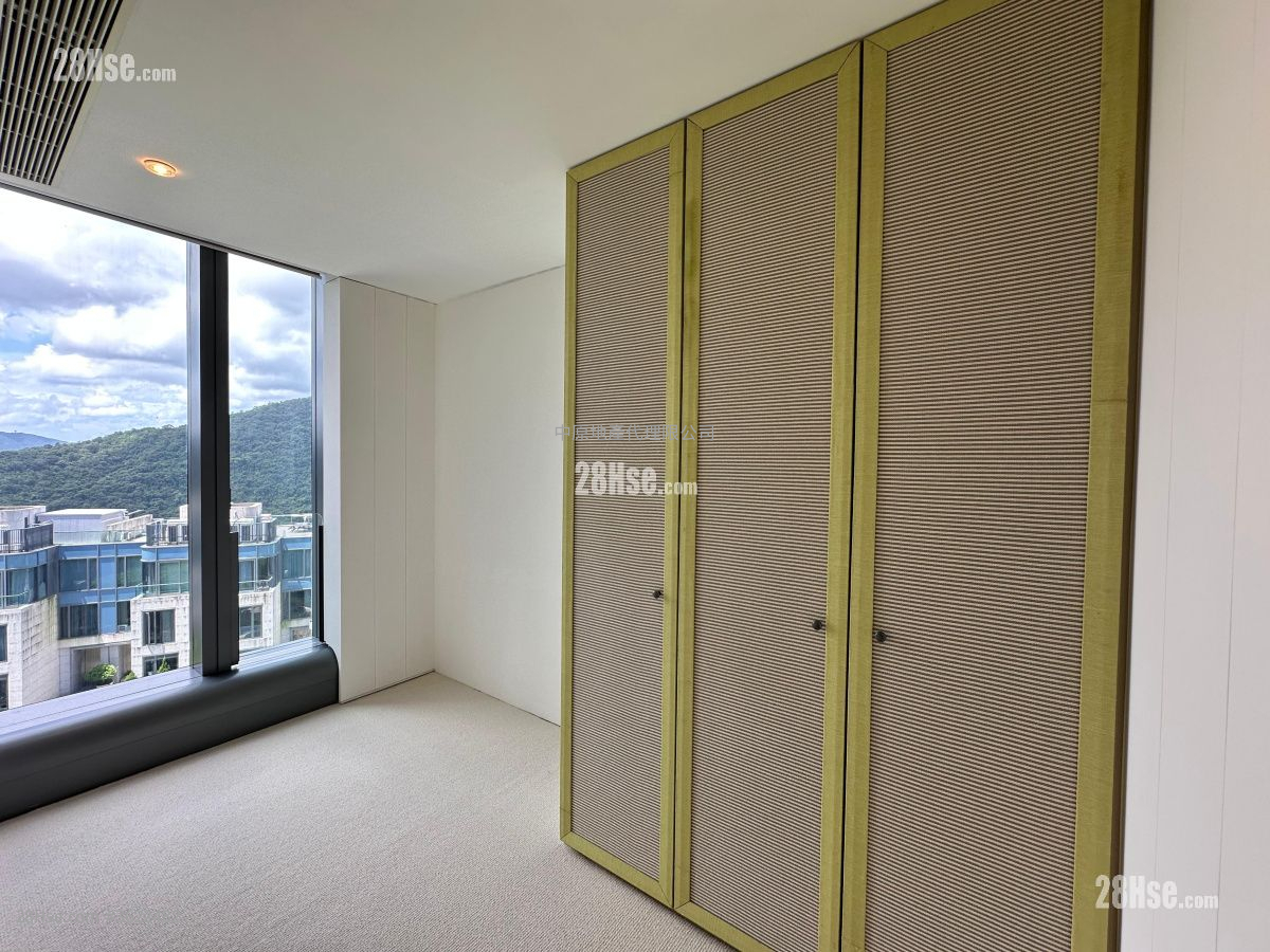 La Vetta Sell 4 Bedrooms , 5+ Bathrooms 2,100 ft² La Vetta Sell 4 Bedrooms , 5+ Bathrooms 2,100 ft²