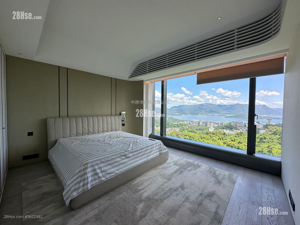 La Vetta Sell 4 Bedrooms , 5+ Bathrooms 2,100 ft² La Vetta Sell 4 Bedrooms , 5+ Bathrooms 2,100 ft²