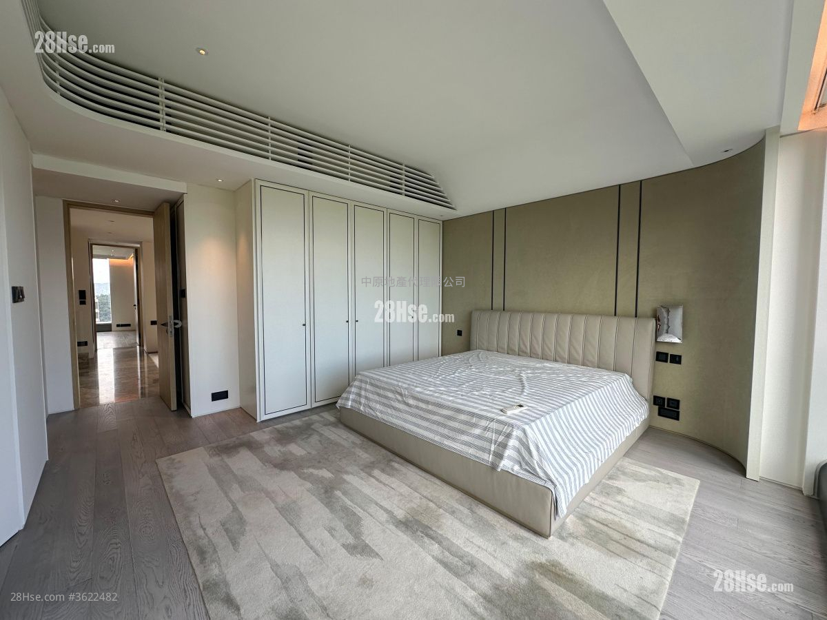 La Vetta Sell 4 Bedrooms , 5+ Bathrooms 2,100 ft² La Vetta Sell 4 Bedrooms , 5+ Bathrooms 2,100 ft²