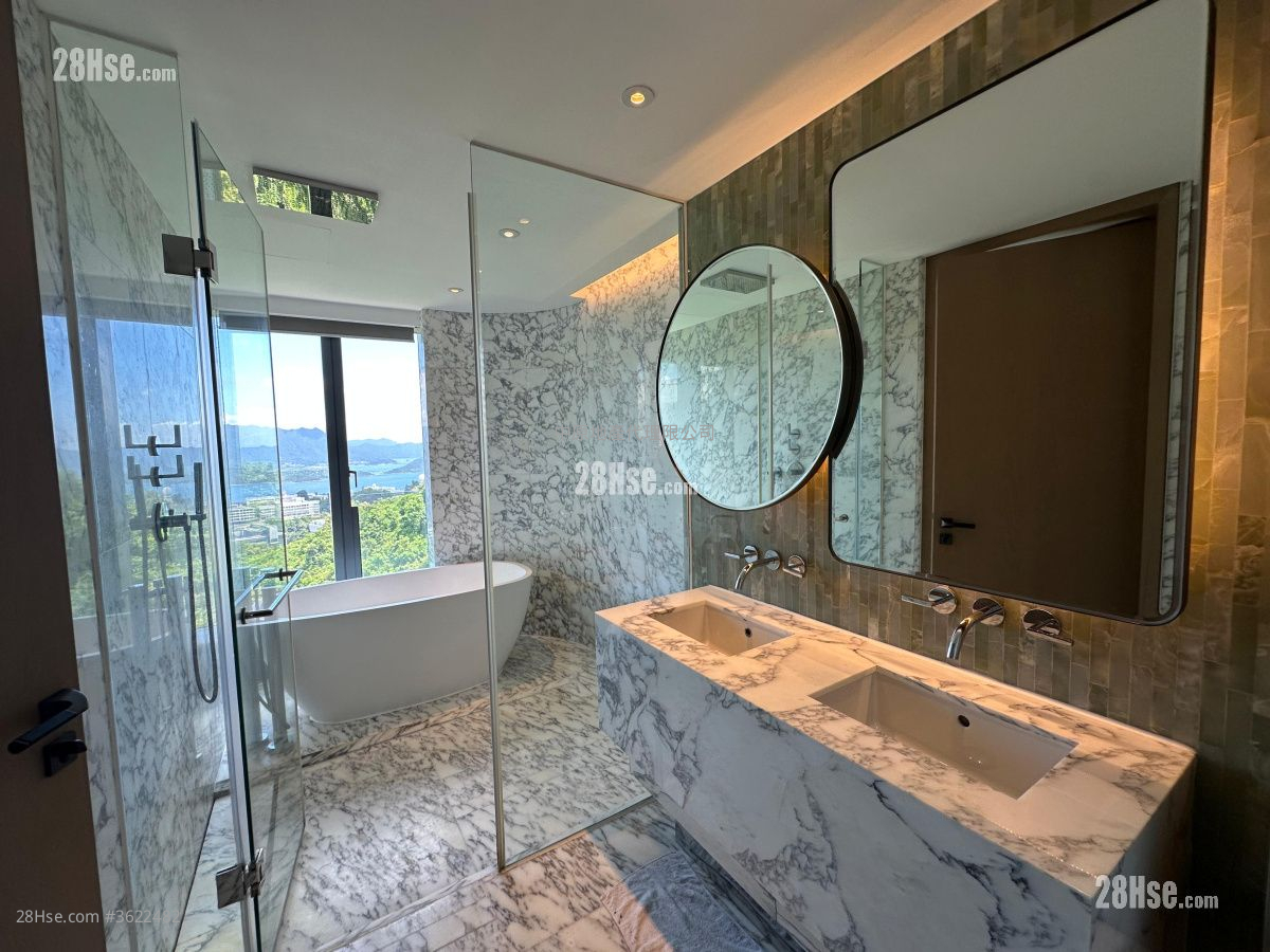 La Vetta Sell 4 Bedrooms , 5+ Bathrooms 2,100 ft² La Vetta Sell 4 Bedrooms , 5+ Bathrooms 2,100 ft²