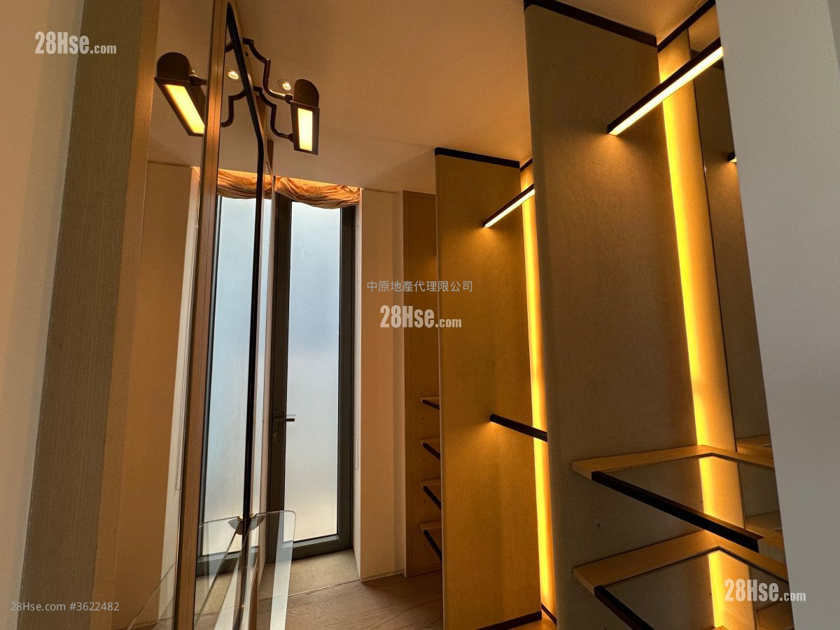 La Vetta Sell 4 Bedrooms , 5+ Bathrooms 2,100 ft² La Vetta Sell 4 Bedrooms , 5+ Bathrooms 2,100 ft²