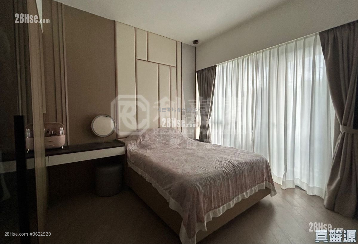 Upper River Bank Sell 3 Bedrooms , 2 Bathrooms 844 ft² Upper River Bank Sell 3 Bedrooms , 2 Bathrooms 844 ft²