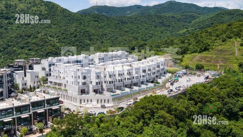 Le Cap Rental 1,810 ft² Le Cap Rental 1,810 ft²