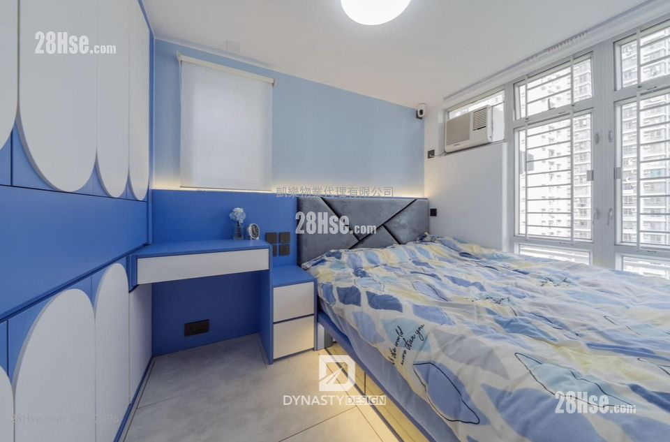 Choi Hing Court Sell 3 Bedrooms 452 ft² Choi Hing Court Sell 3 Bedrooms 452 ft²
