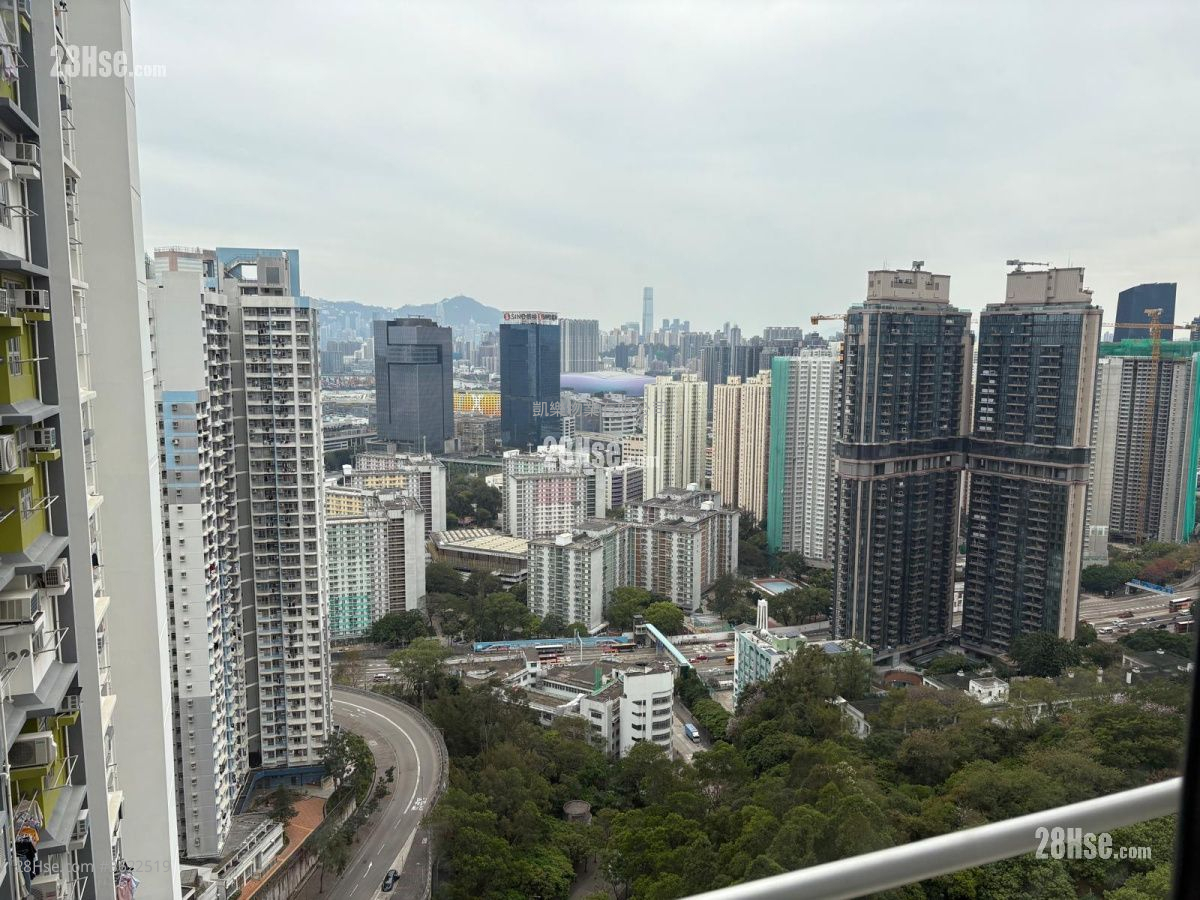 Choi Hing Court Sell 3 Bedrooms , 1 Bathroom 379 ft² Choi Hing Court Sell 3 Bedrooms , 1 Bathroom 379 ft²