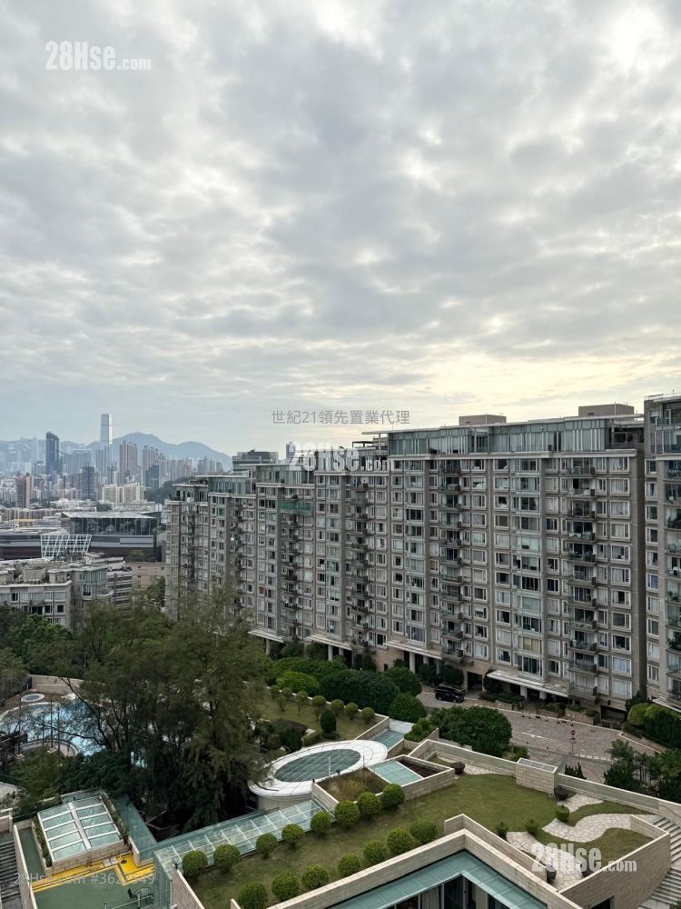 One Beacon Hill Rental 4 Bedrooms , 3 Bathrooms 1,495 ft² One Beacon Hill Rental 4 Bedrooms , 3 Bathrooms 1,495 ft²