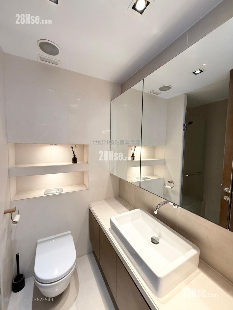 One Beacon Hill Rental 4 Bedrooms , 3 Bathrooms 1,495 ft² One Beacon Hill Rental 4 Bedrooms , 3 Bathrooms 1,495 ft²