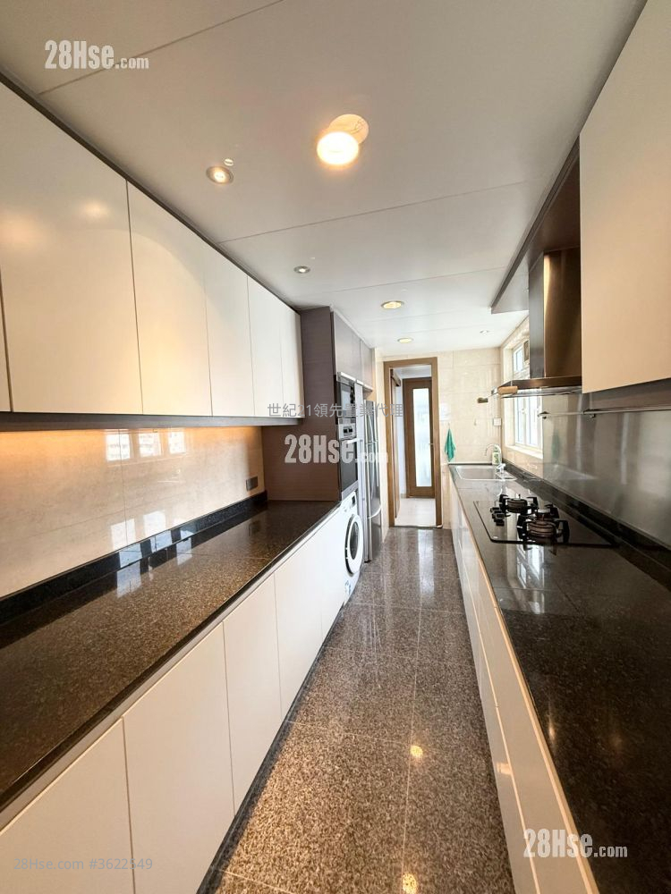 One Beacon Hill Rental 4 Bedrooms , 3 Bathrooms 1,495 ft² One Beacon Hill Rental 4 Bedrooms , 3 Bathrooms 1,495 ft²