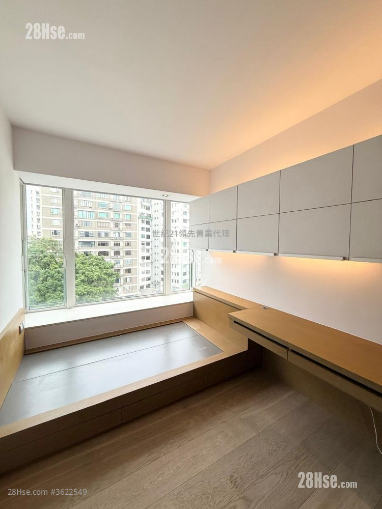 One Beacon Hill Rental 4 Bedrooms , 3 Bathrooms 1,495 ft² One Beacon Hill Rental 4 Bedrooms , 3 Bathrooms 1,495 ft²