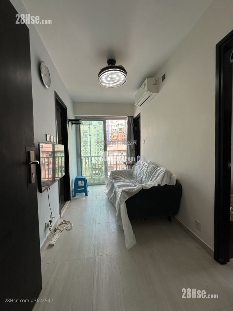 Kellet Court Sell 2 Bedrooms , 1 Bathroom 298 ft²