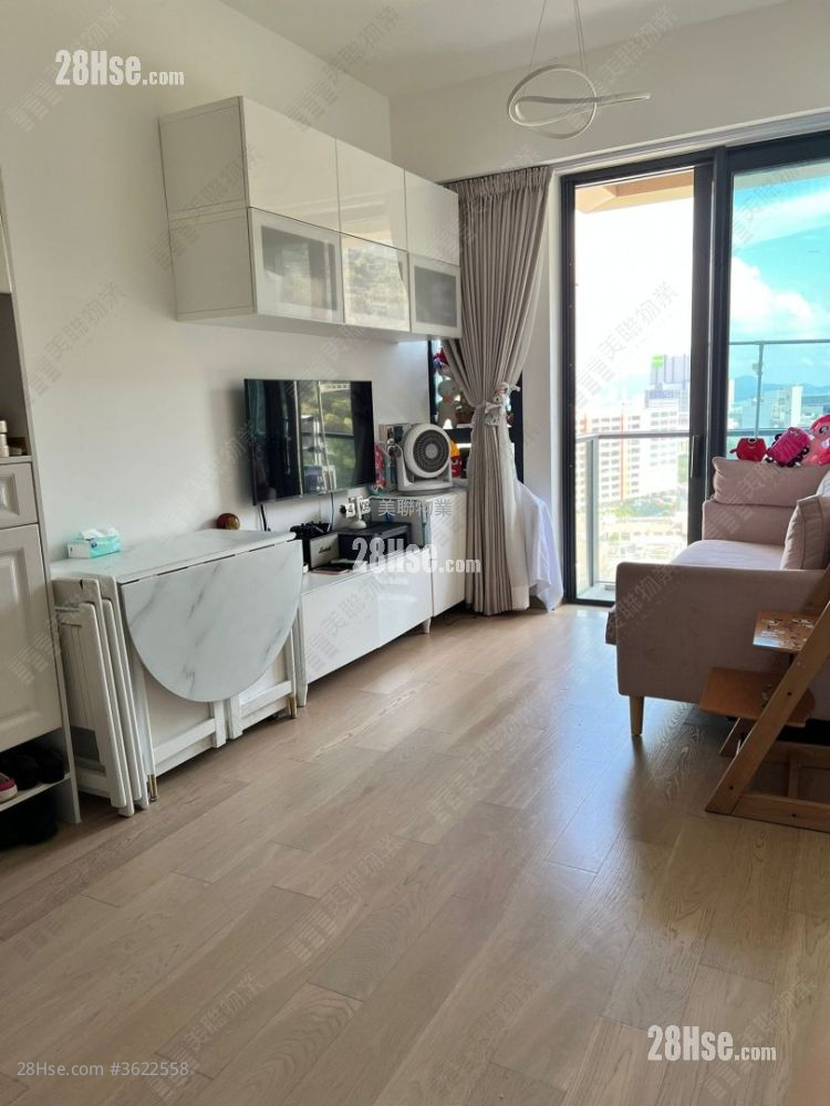 The Grand Marine Sell 2 Bedrooms , 1 Bathroom 426 ft²