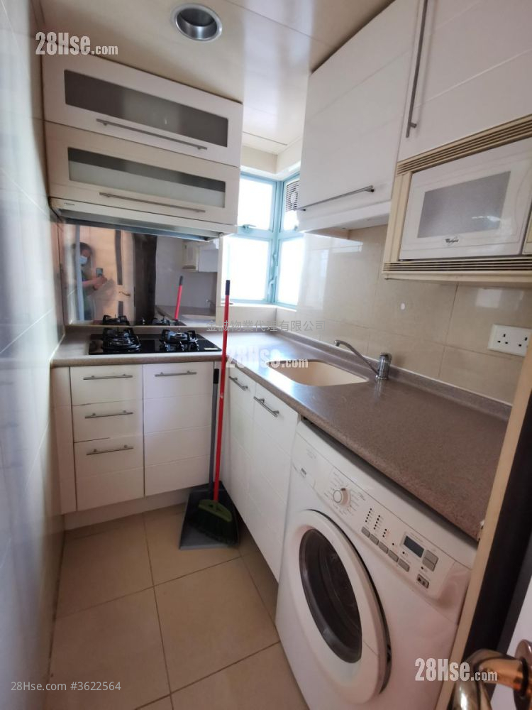 帝后華庭 租盤 2 房 , 1 浴室 393 平方呎 帝后華庭 租盤 2 房 , 1 浴室 393 平方呎