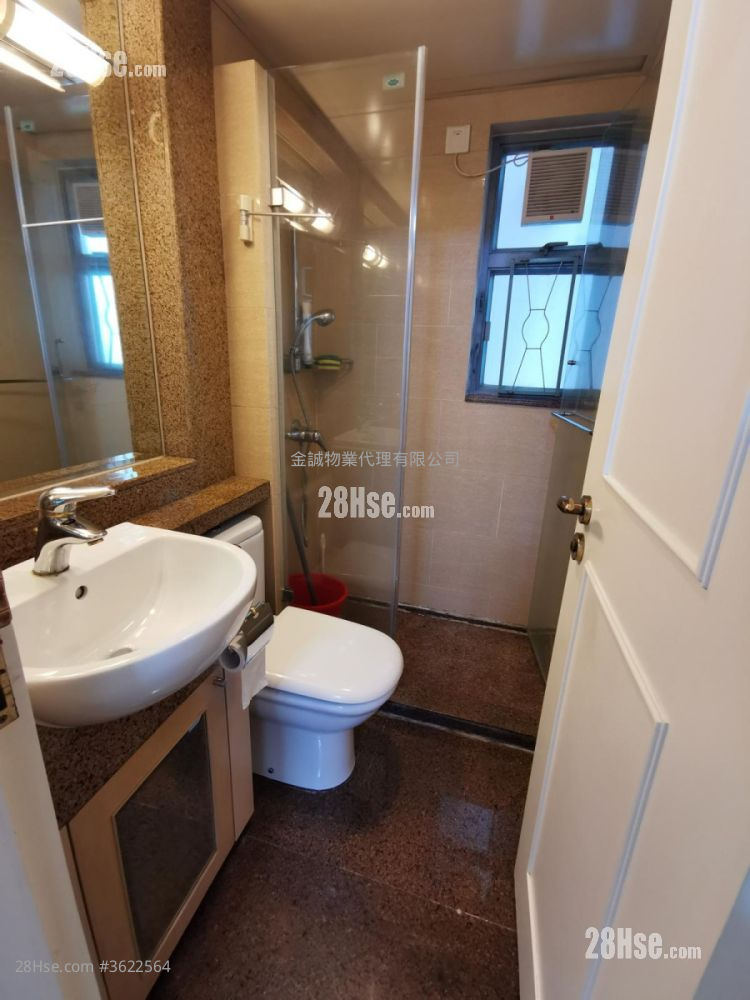 帝后華庭 租盤 2 房 , 1 浴室 393 平方呎 帝后華庭 租盤 2 房 , 1 浴室 393 平方呎