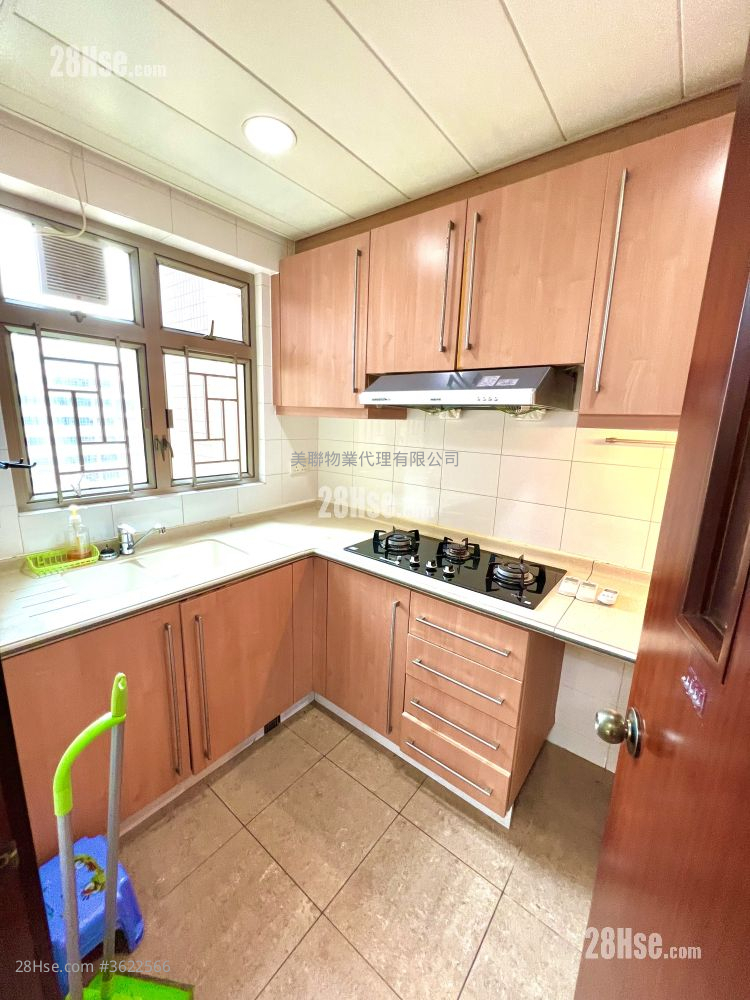 kitchen: Bellagio Sell 2 Bedrooms , 1 Bathroom 515 ft² kitchen: Bellagio Sell 2 Bedrooms , 1 Bathroom 515 ft²