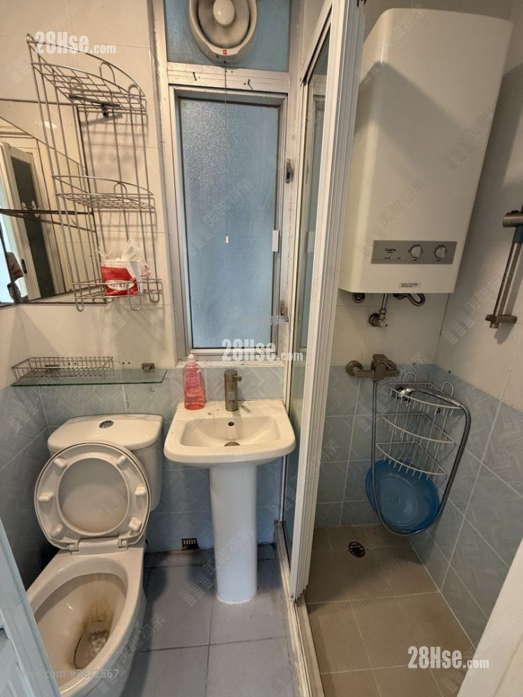 河畔花園 售盤 2 房 , 1 浴室 242 平方呎 河畔花園 售盤 2 房 , 1 浴室 242 平方呎