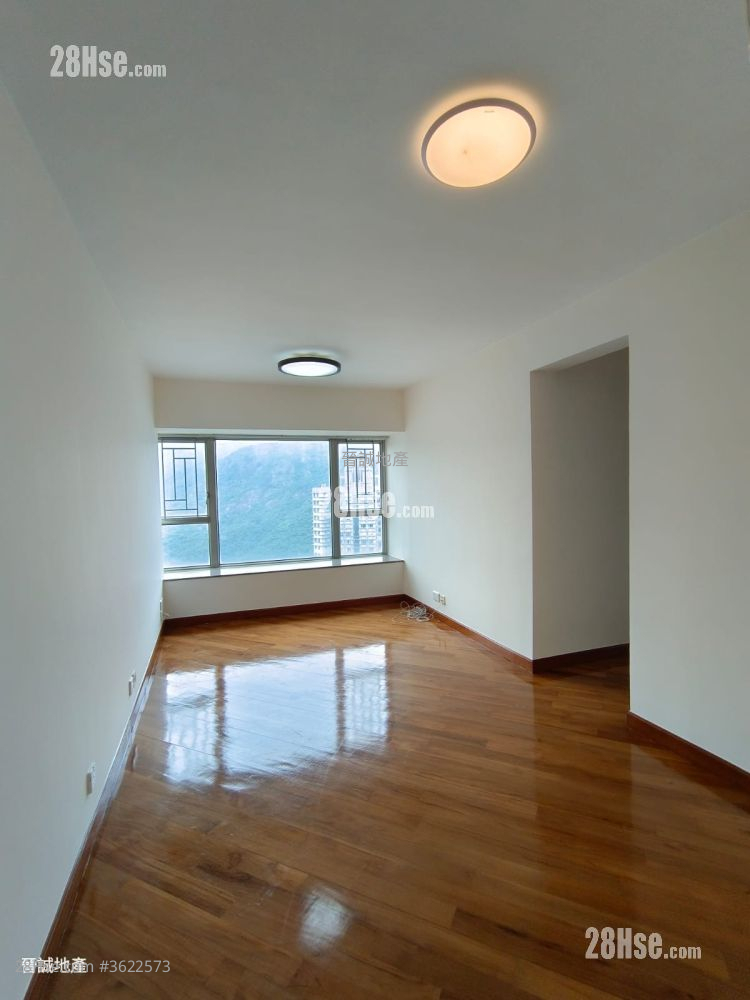 Bellagio Rental 2 Bedrooms , 1 Bathroom 524 ft²