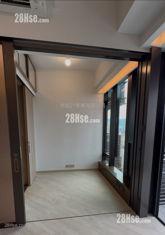 Gateway Square Mile Rental 1 Bedroom , 1 Bathroom 273 ft² Gateway Square Mile Rental 1 Bedroom , 1 Bathroom 273 ft²