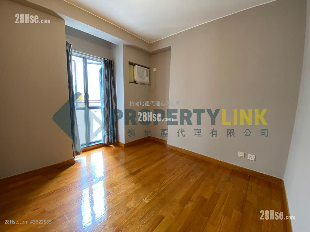 Hollywood Terrace Sell 616 ft² Hollywood Terrace Sell 616 ft²