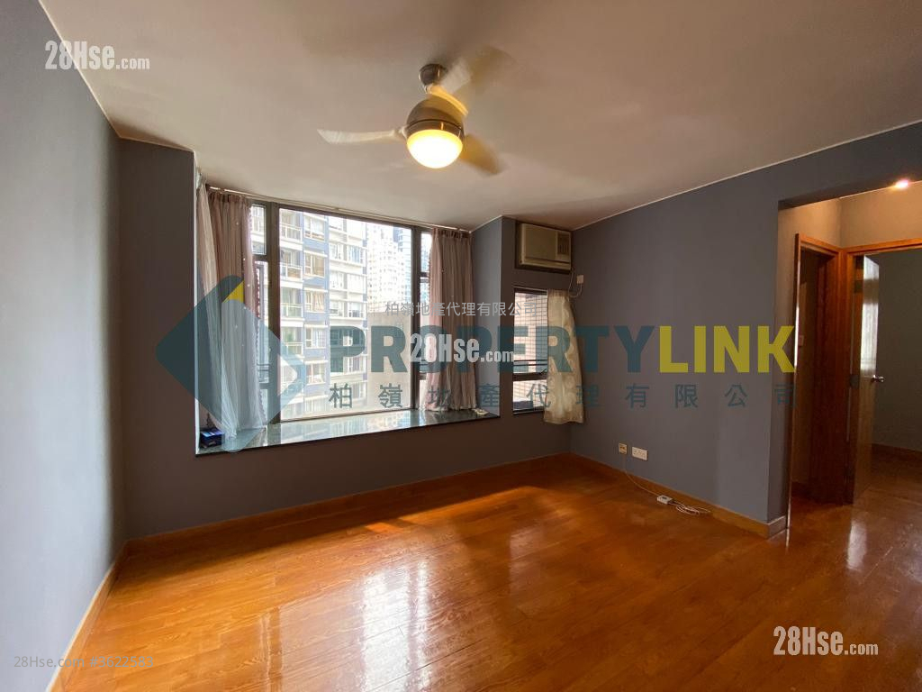 Hollywood Terrace Sell 616 ft²