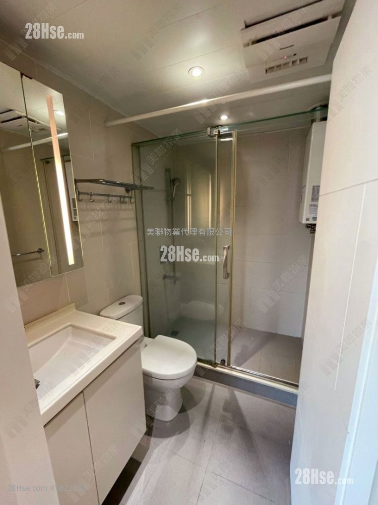 Mei Foo Sun Chuen Rental 2 Bedrooms , 2 Bathrooms 716 ft² Mei Foo Sun Chuen Rental 2 Bedrooms , 2 Bathrooms 716 ft²