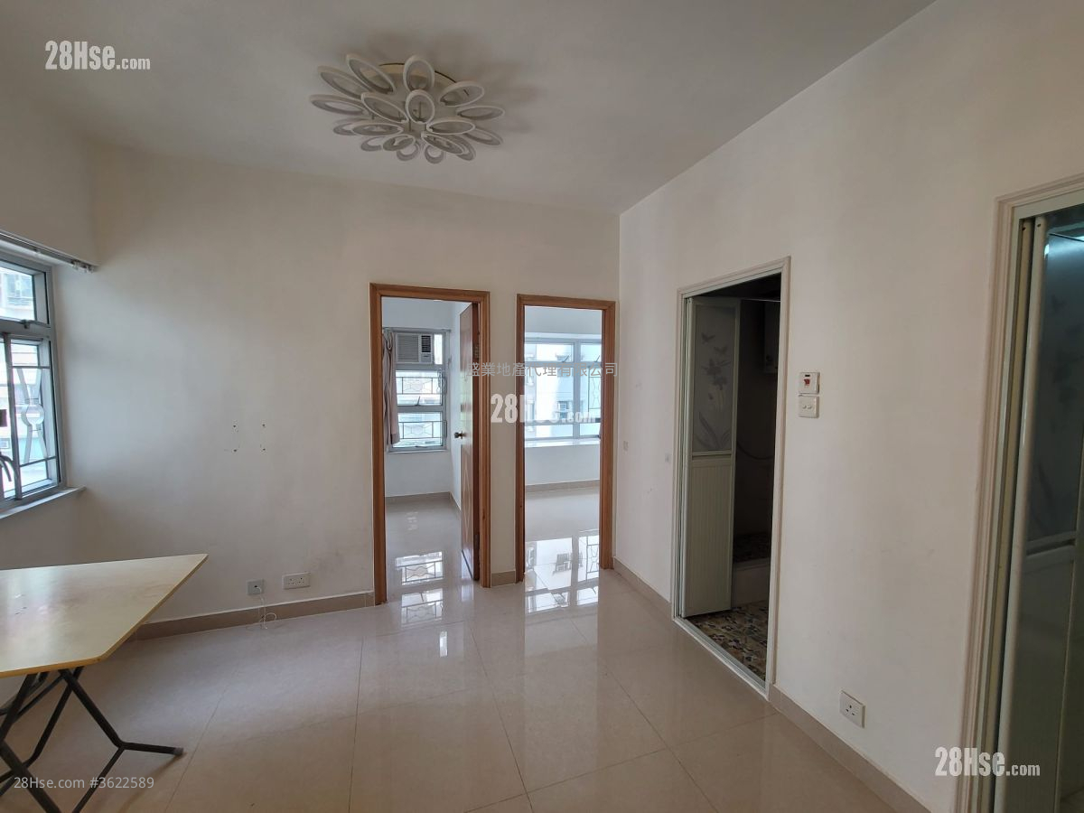 荃景花園 租盤 2 房 362 平方呎 荃景花園 租盤 2 房 362 平方呎