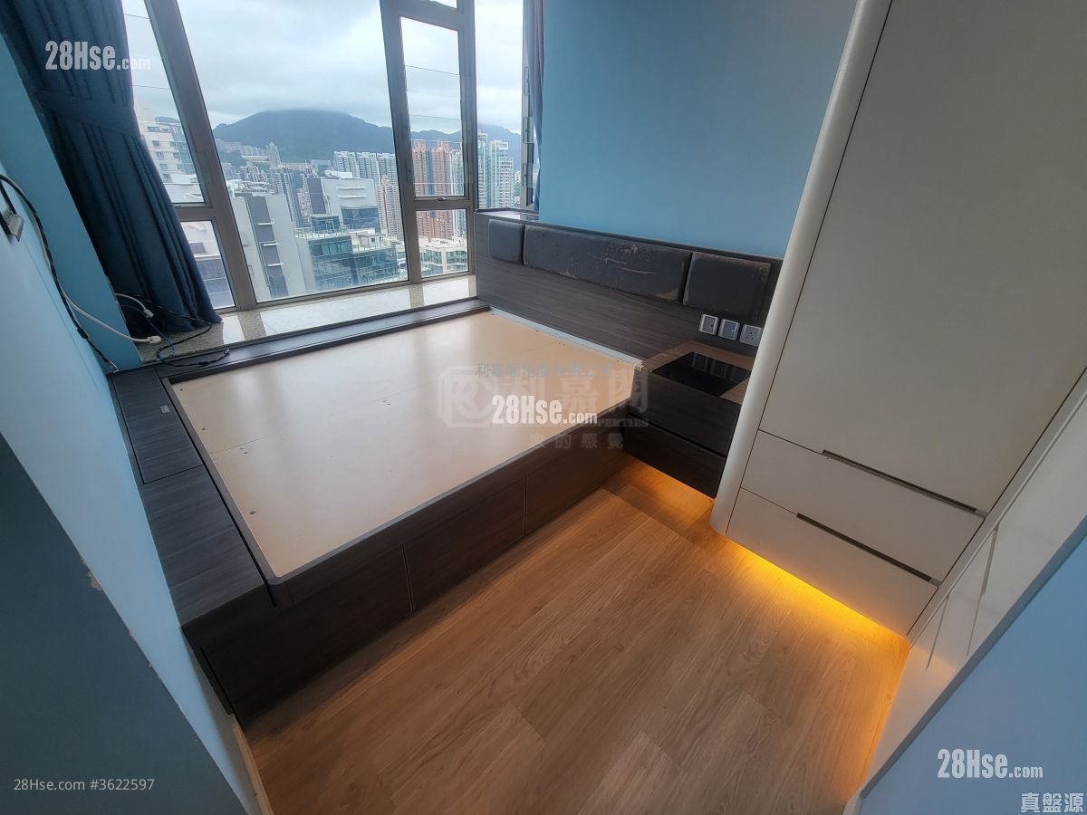 一號銀海 售盤 3 房 665 平方呎 一號銀海 售盤 3 房 665 平方呎