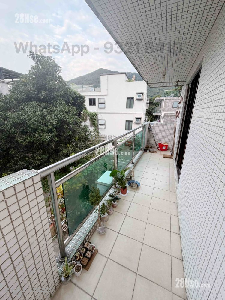 村屋 租盤 3 房 , 1 浴室 700 平方呎 村屋 租盤 3 房 , 1 浴室 700 平方呎