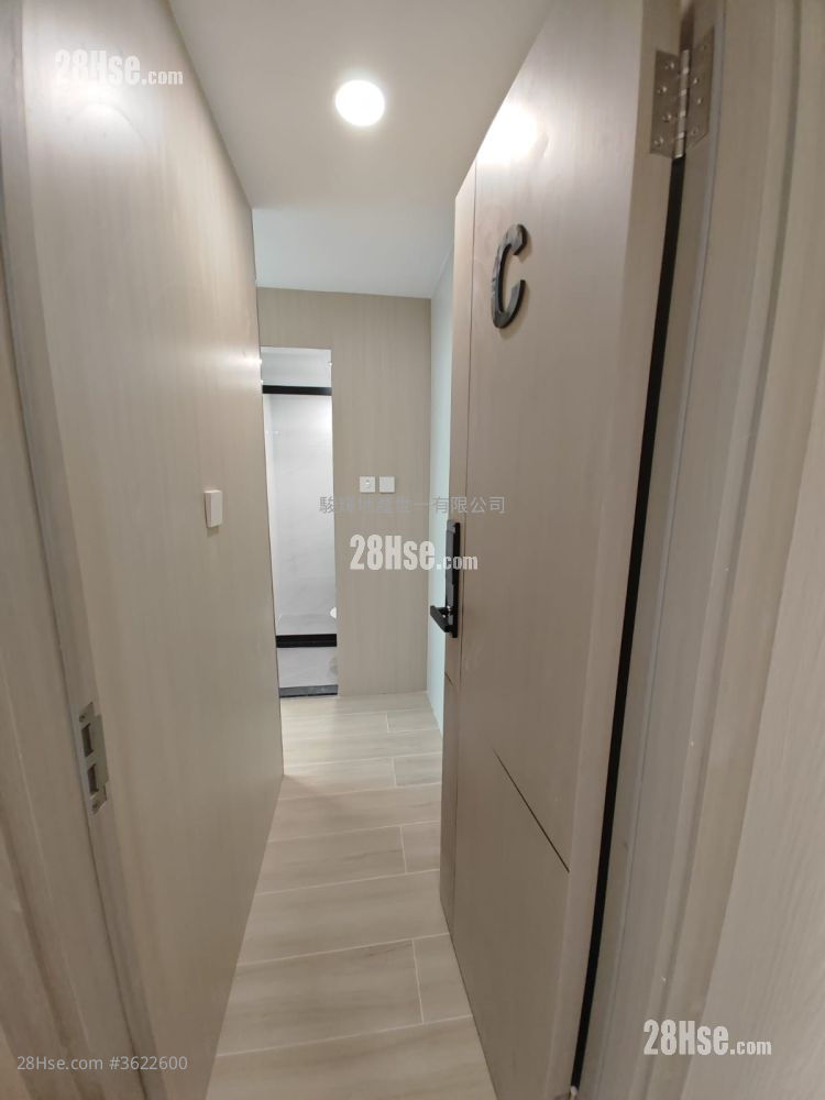 Kwong Lan Building Rental Studio , 1 Bathroom 160 ft² Kwong Lan Building Rental Studio , 1 Bathroom 160 ft²