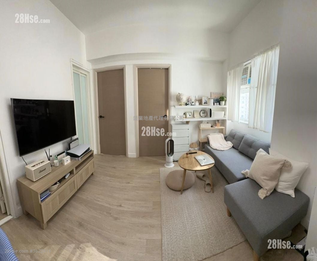 Tsuen King Garden Sell 2 Bedrooms , 1 Bathroom 362 ft²