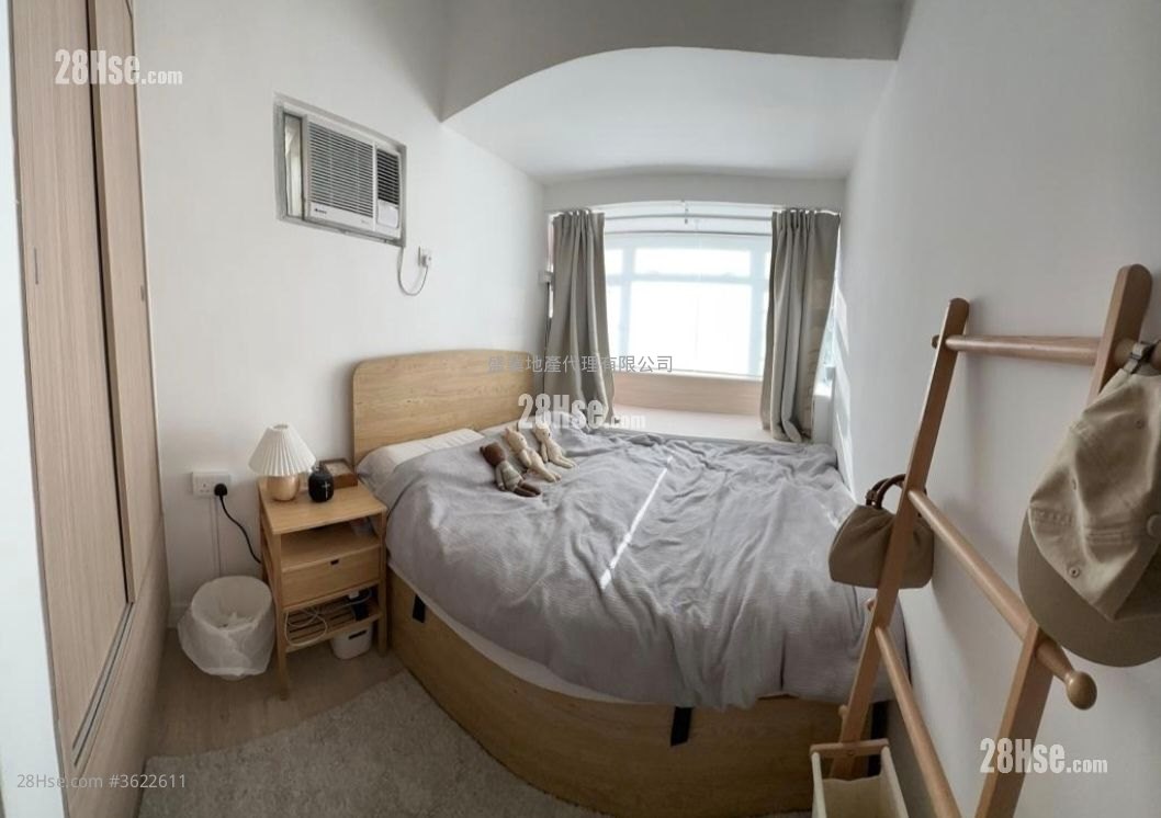 Tsuen King Garden Sell 2 Bedrooms , 1 Bathroom 362 ft² Tsuen King Garden Sell 2 Bedrooms , 1 Bathroom 362 ft²