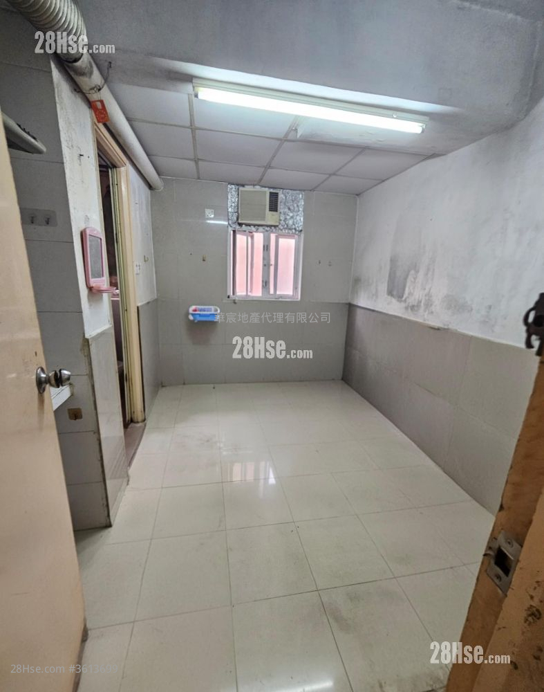 安富大廈 租盤 開放式間隔 , 1 浴室 110 平方呎