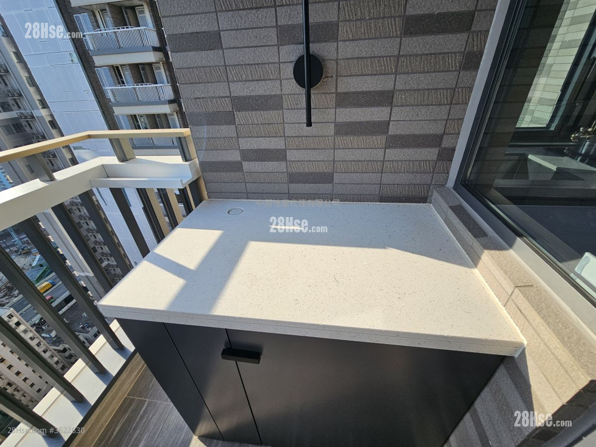 Bondlane Rental Studio , 1 Bathroom 232 ft² Bondlane Rental Studio , 1 Bathroom 232 ft²