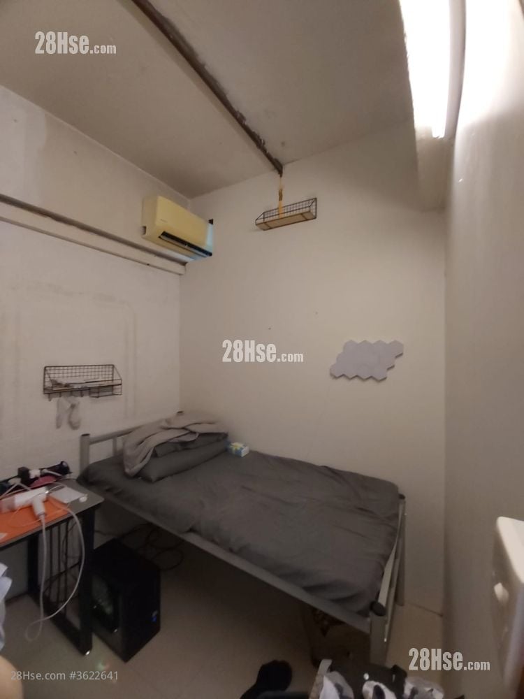 永健工業大廈 租盤 3 房 , 1 廁所 永健工業大廈 租盤 3 房 , 1 廁所