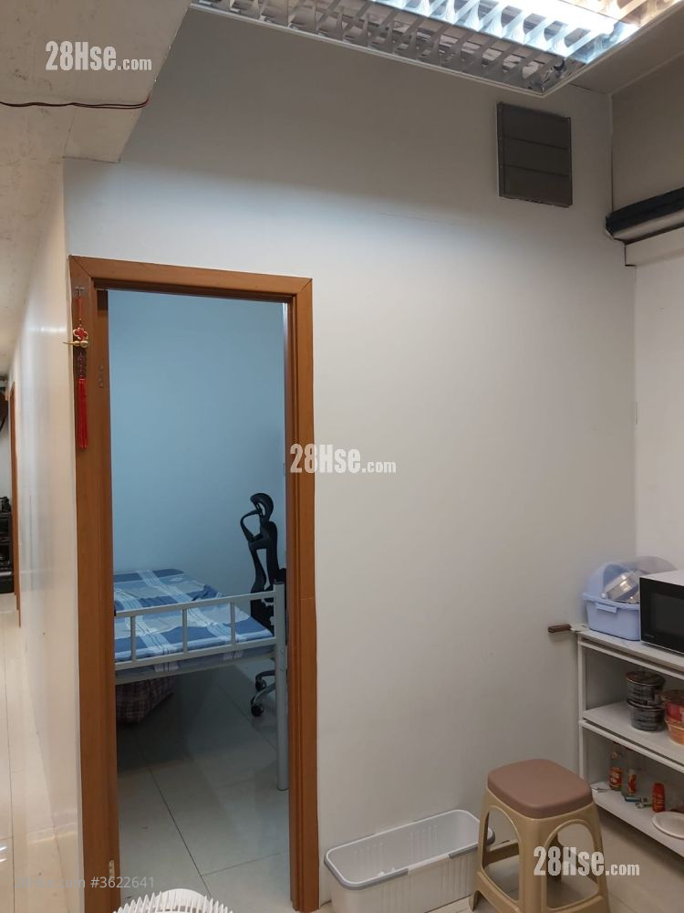 永健工業大廈 租盤 3 房 , 1 廁所 永健工業大廈 租盤 3 房 , 1 廁所