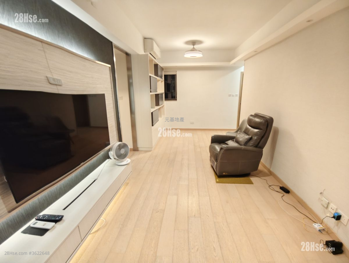 Sol City Rental 2 Bathrooms 726 ft² Sol City Rental 2 Bathrooms 726 ft²