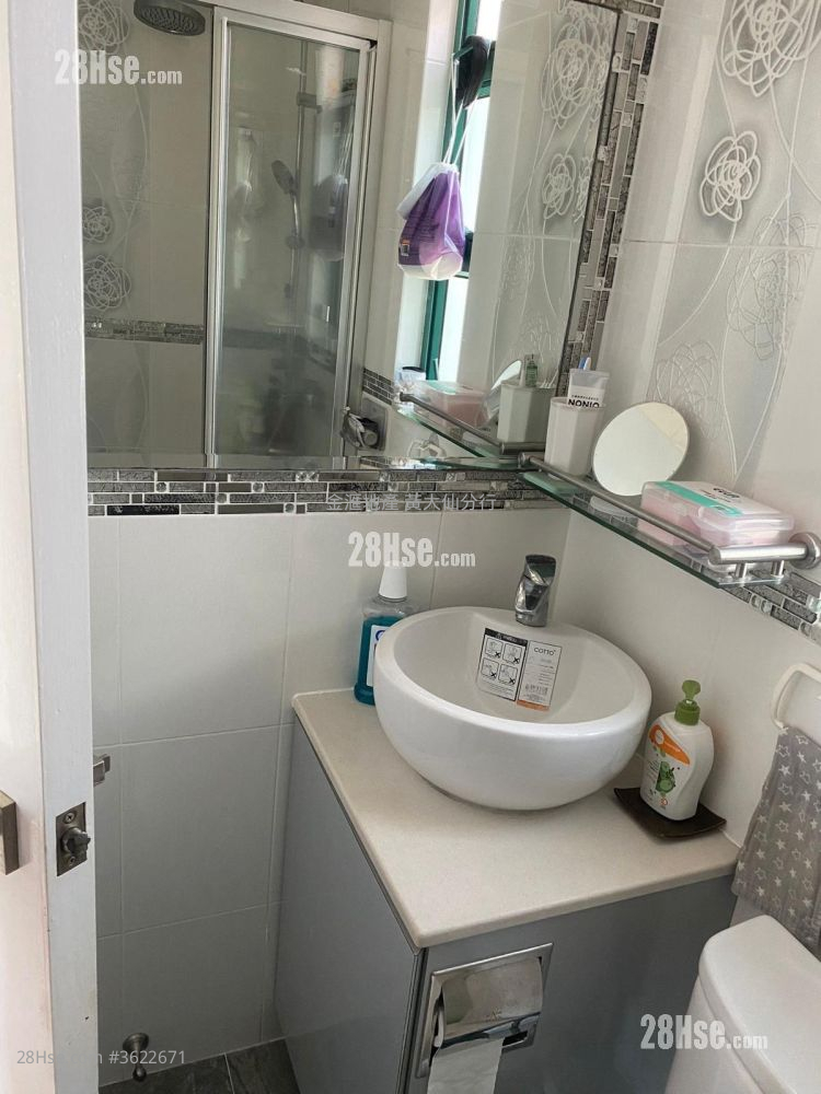 怡庭居 售盤 2 房 302 平方呎 怡庭居 售盤 2 房 302 平方呎