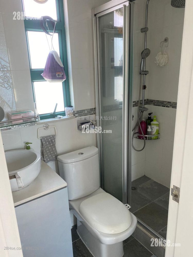 怡庭居 售盤 2 房 302 平方呎 怡庭居 售盤 2 房 302 平方呎