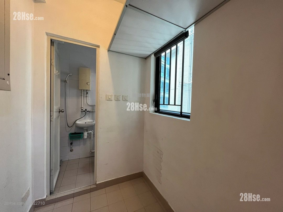 珀麗灣 租盤 3 房 , 2 浴室 794 平方呎 珀麗灣 租盤 3 房 , 2 浴室 794 平方呎