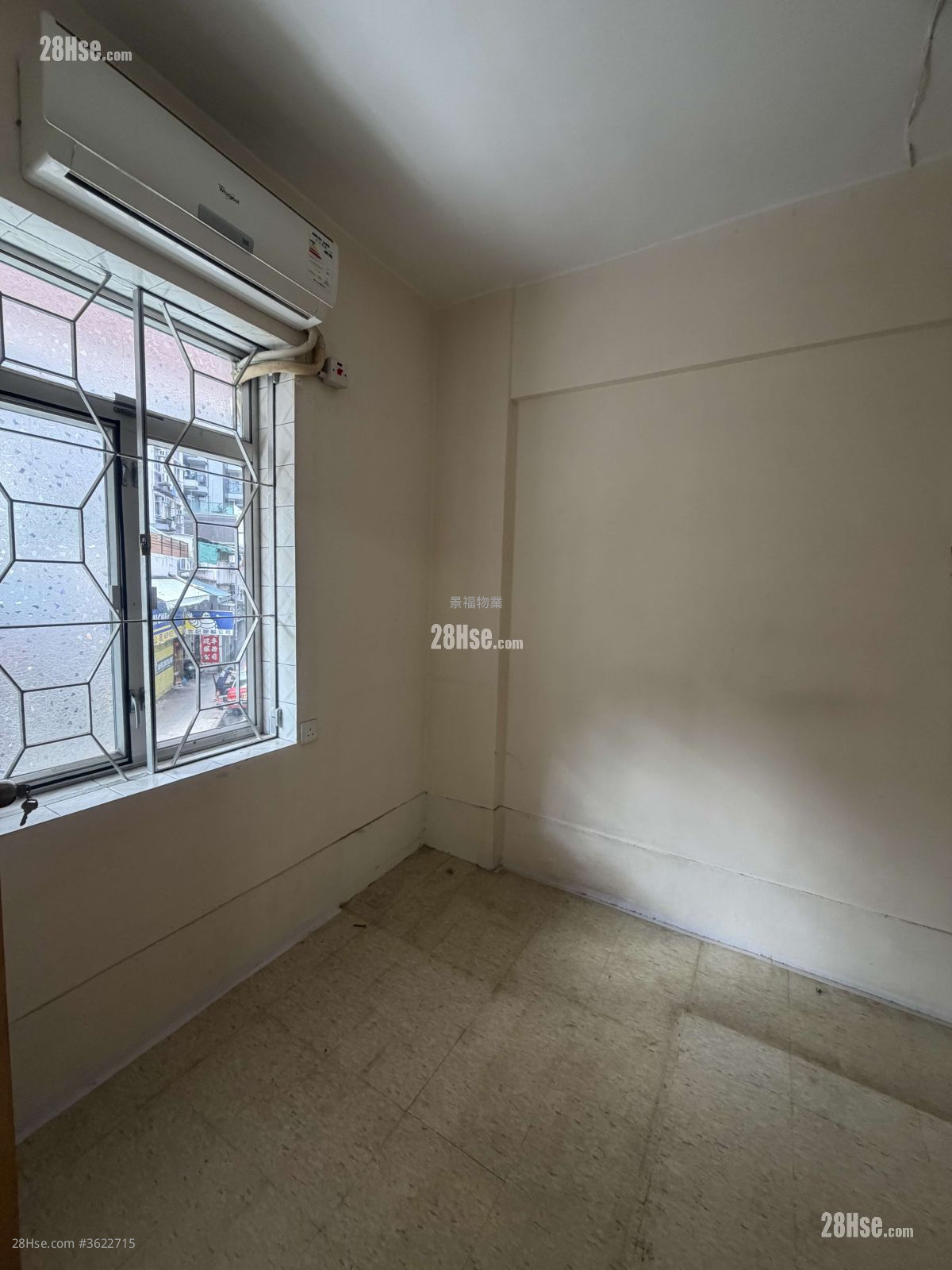 Lok Kwan House Sell 2 Bedrooms , 1 Bathroom 412 ft² Lok Kwan House Sell 2 Bedrooms , 1 Bathroom 412 ft²