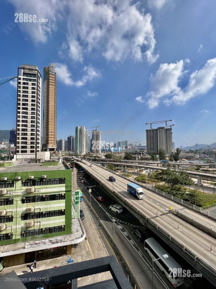 The Prince Place Sell 2 Bedrooms , 1 Bathroom 479 ft² The Prince Place Sell 2 Bedrooms , 1 Bathroom 479 ft²