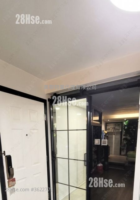 Hillville Terrace Sell 3 Bedrooms , 2 Bathrooms 674 ft² Hillville Terrace Sell 3 Bedrooms , 2 Bathrooms 674 ft²