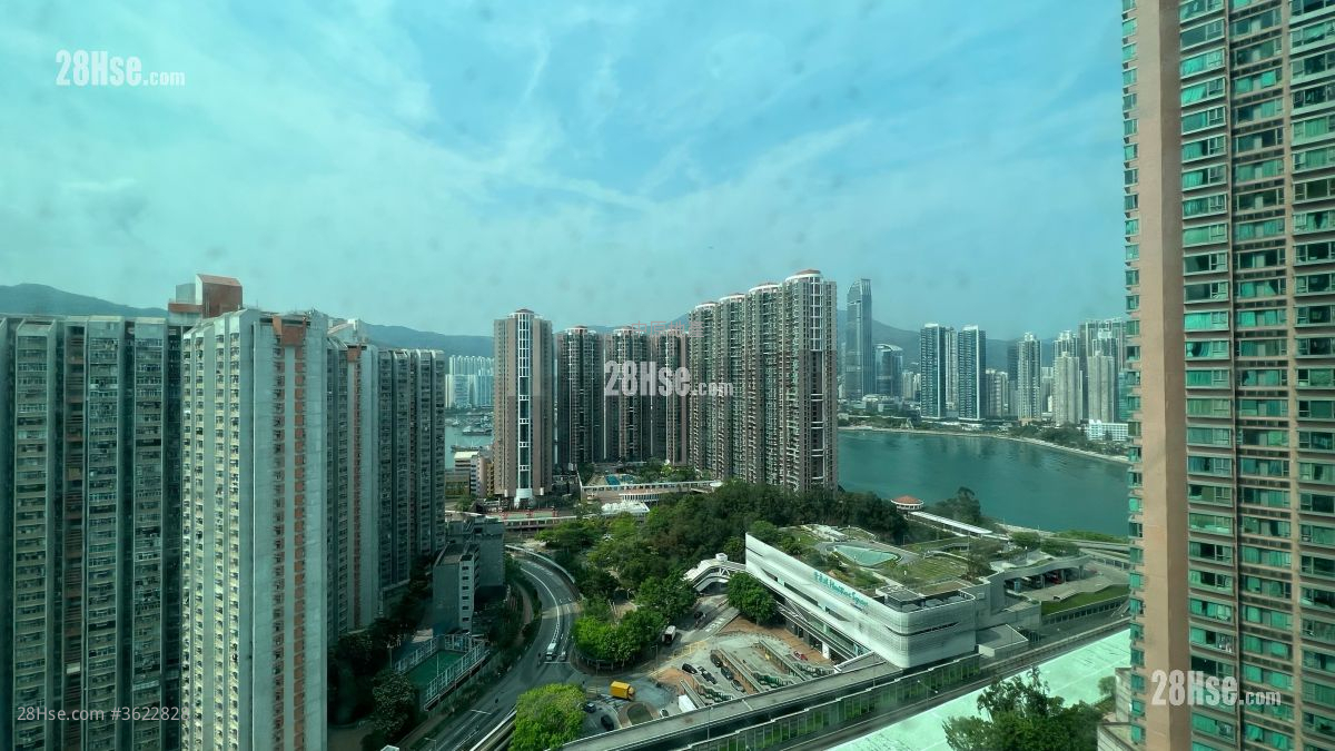 盈翠半島 售盤 3 房 , 2 浴室 670 平方呎