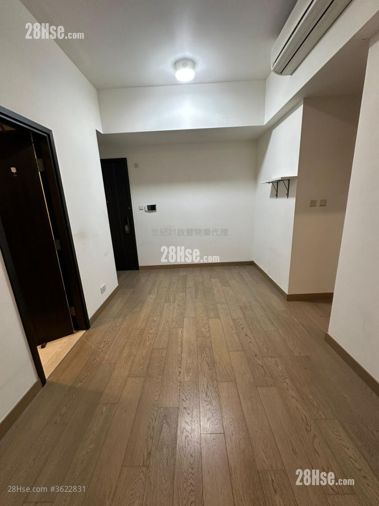 Victoria Skye Rental 3 Bedrooms , 1 Bathroom 468 ft² Victoria Skye Rental 3 Bedrooms , 1 Bathroom 468 ft²