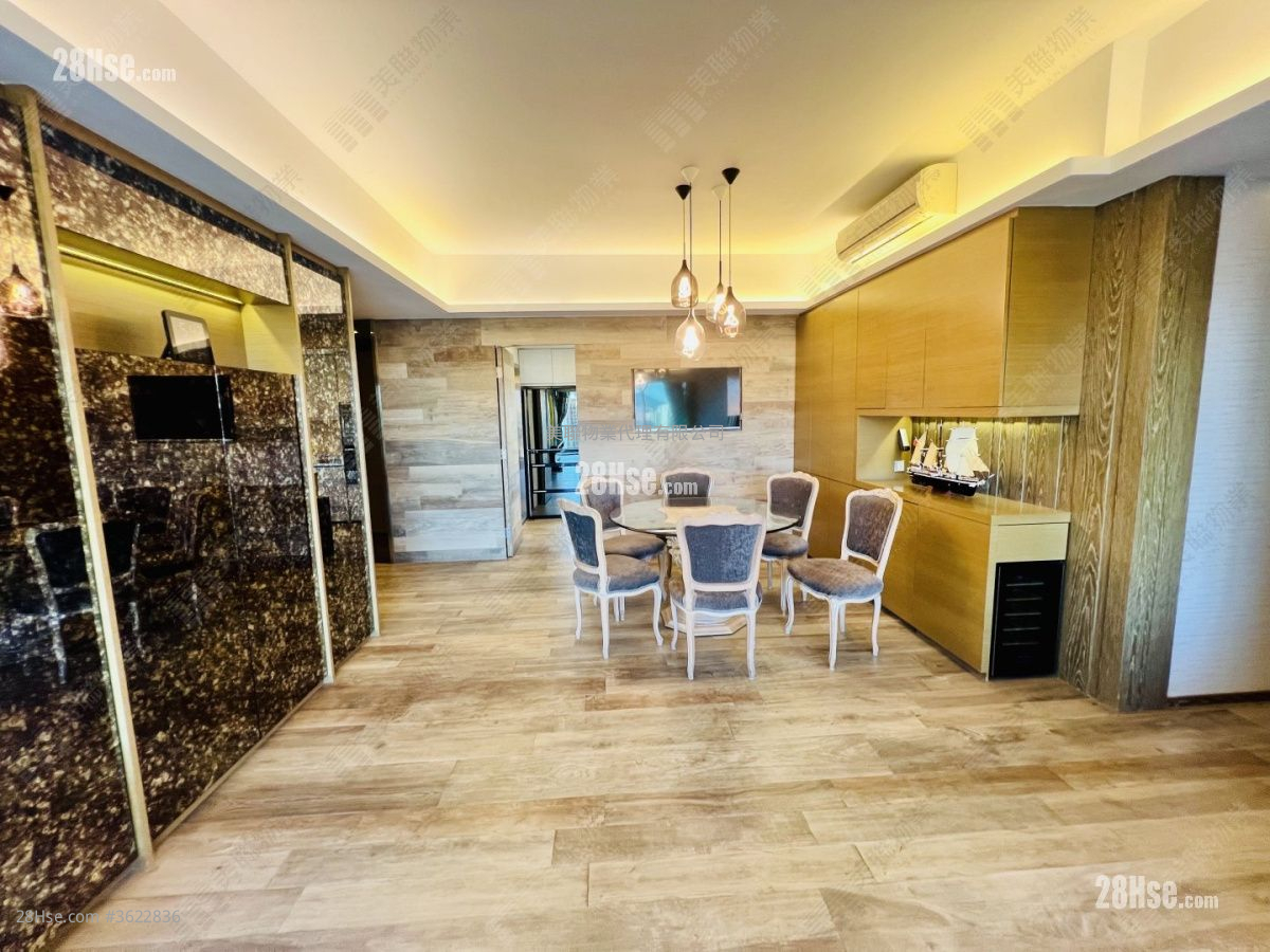 Parc Palais Sell 3 Bedrooms , 3 Bathrooms 1,343 ft² Parc Palais Sell 3 Bedrooms , 3 Bathrooms 1,343 ft²