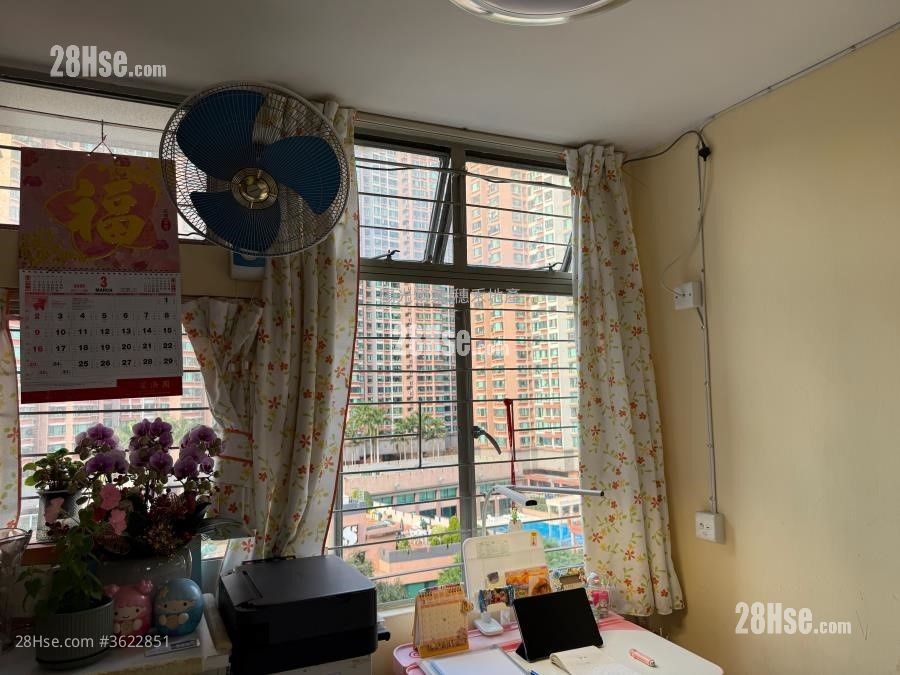 Kwong Yuen Estate Sell 1 Bedroom , 1 Bathroom 263 ft² Kwong Yuen Estate Sell 1 Bedroom , 1 Bathroom 263 ft²