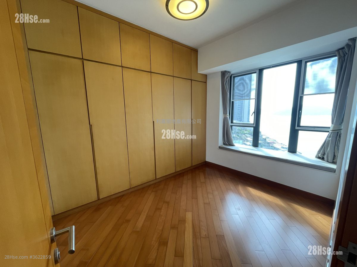 主人房: 貝沙灣 售盤 2 房 , 1 浴室 745 平方呎 主人房: 貝沙灣 售盤 2 房 , 1 浴室 745 平方呎