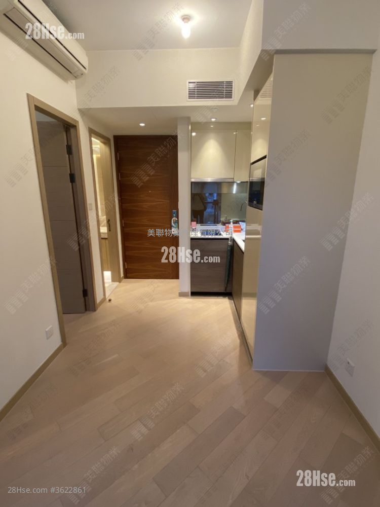 Grand Central Sell 1 Bedroom , 1 Bathroom 333 ft² Grand Central Sell 1 Bedroom , 1 Bathroom 333 ft²